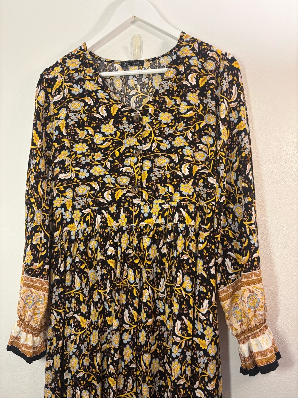 Pretty Garden Bohemian Floral Long Sleeve Maxi Dress in Black & Yellow Size Larg - Picture 5 of 10